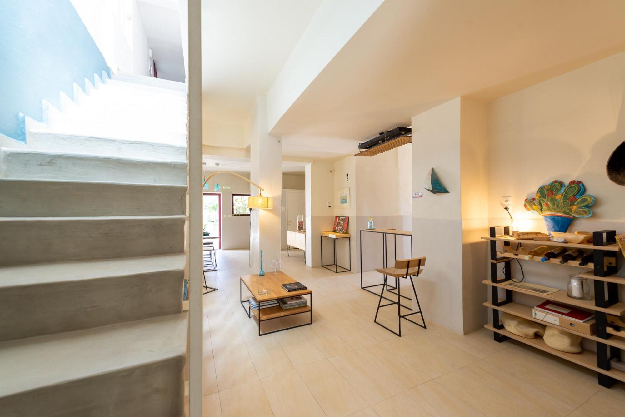 Emily Hotel Vari  Ngoại thất bức ảnh